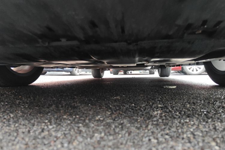 比亚迪 秦PLUS 2021款 DM-i 55KM 旗舰型局部细节9007