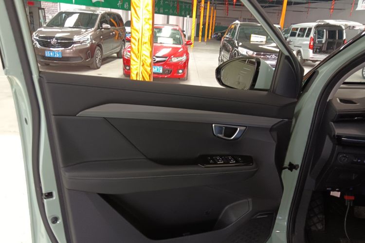 五菱汽车 五菱星辰 2021款 1.5T CVT星辉版中控内饰47