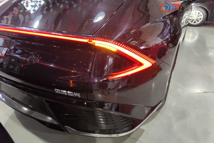 五菱汽车 五菱星光 2023款 70 标准版车身外观9