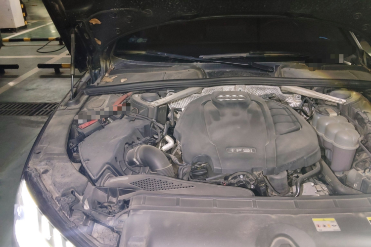 奥迪A4L 2020款 40 TFSI 豪华动感型局部细节9006