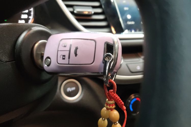 别克 英朗 2021款 改款 1.3T 自动轻混动精英型中控内饰7001