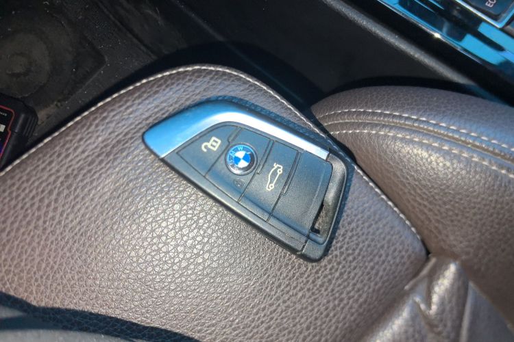 宝马X1 2018款 sDrive18Li 尊享型中控内饰11