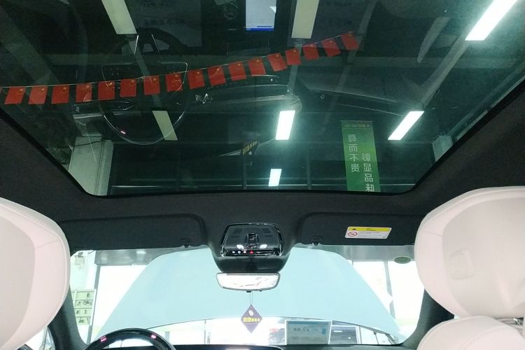 凯迪拉克 IQ锐歌 2022款 后驱长续航豪华版中控内饰22