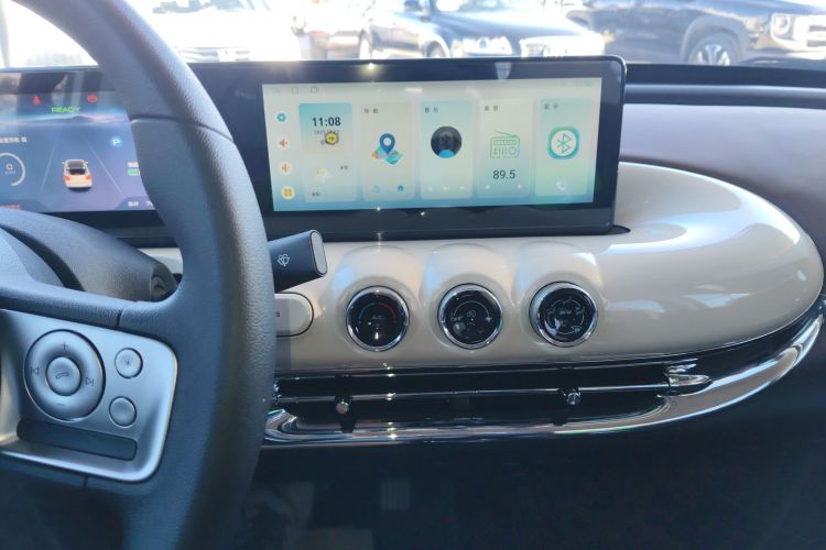 五菱汽车 五菱缤果 2024款 333km 悦享款中控内饰16