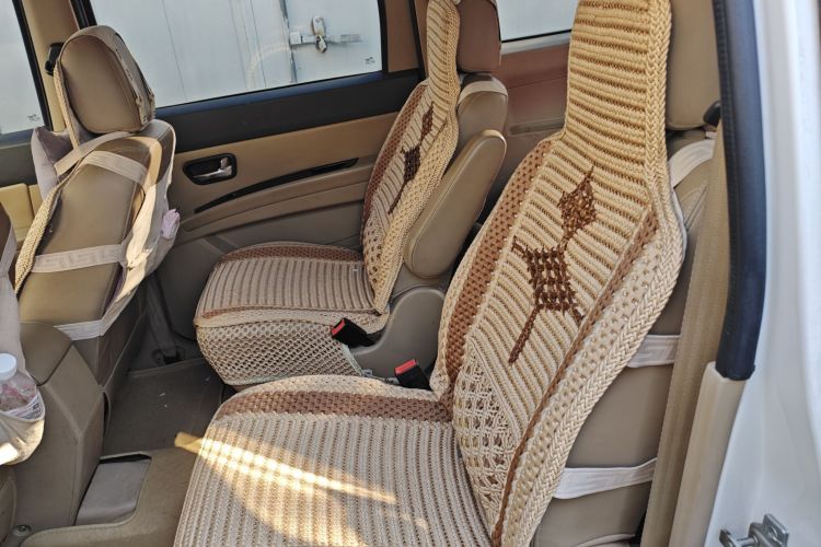 五菱汽车 五菱宏光 2013款 1.5L S豪华型中控内饰21