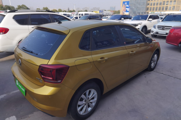 大众 Polo 2019款 Plus 1.5L 自动炫彩科技版车身外观7
