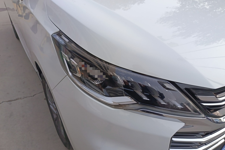 上汽大通MAXUS 大通G50 2019款 1.5T 首发款自动豪华版 6座车身外观8