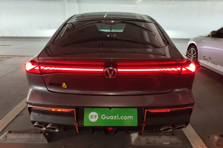 长安UNI-V 2023款 2.0T 锋速版车身外观6004