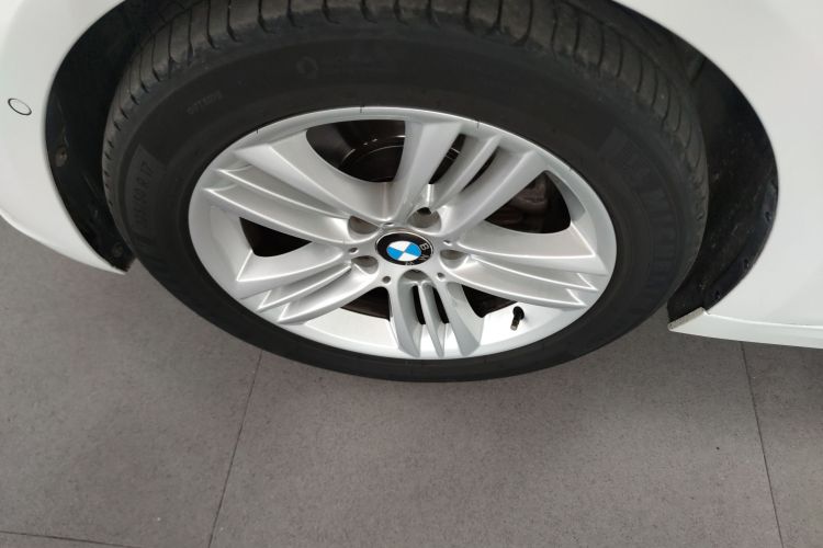 宝马3系 2017款 320Li 时尚型车身外观6007