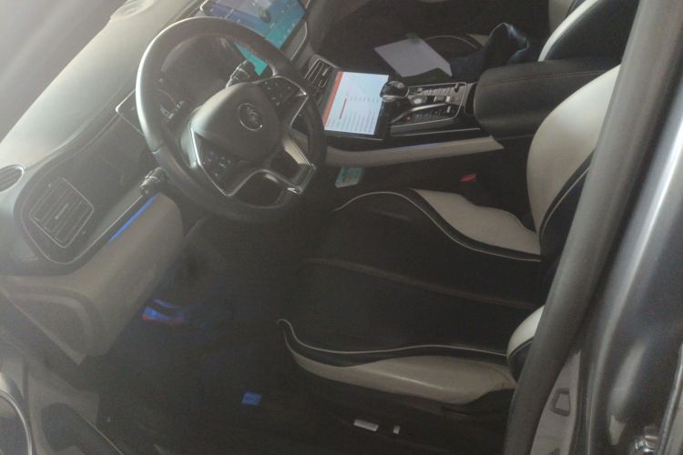 比亚迪 秦PLUS 2021款 DM-i 120KM 旗舰型中控内饰19