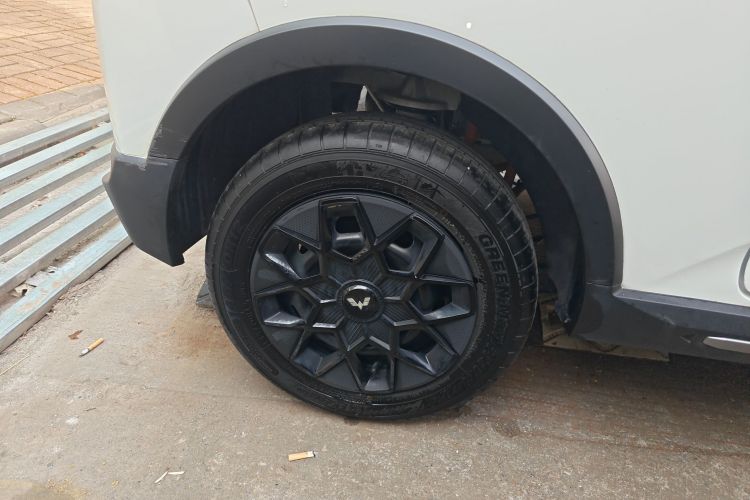 五菱汽车 宏光MINIEV 2022款 GAMEBOY 200km 玩咖款 磷酸铁锂车身外观6008