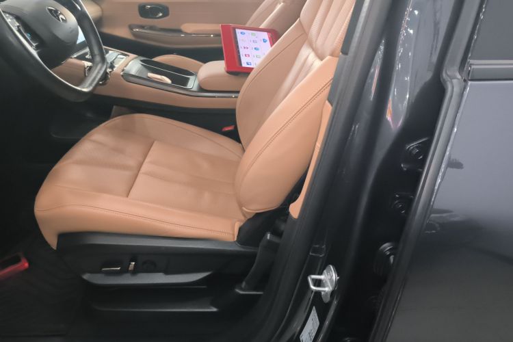 蔚来ES8 2020款 580KM 签名版 六座版中控内饰19