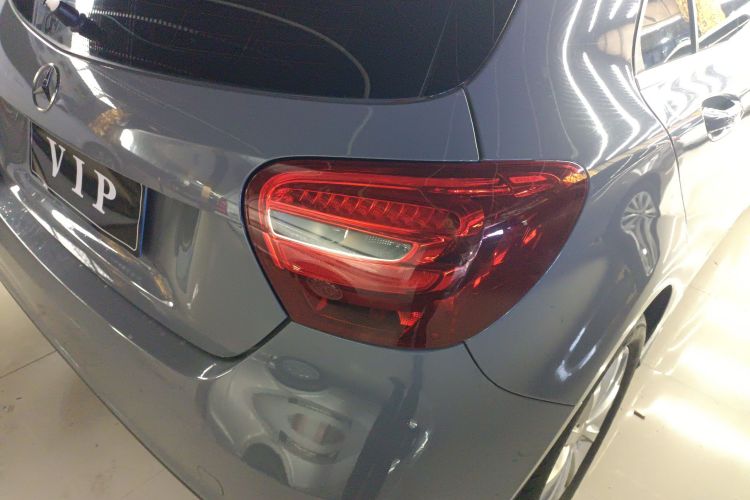 奔驰A级(进口) 2017款 A 180车身外观6006