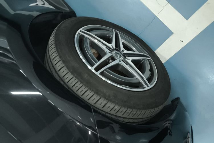 奔驰EQC 2021款 EQC 400 4MATIC车身外观6007