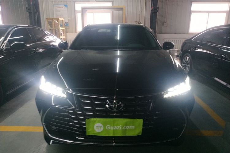 丰田 亚洲龙 2022款 2.0L 豪华版车身外观2