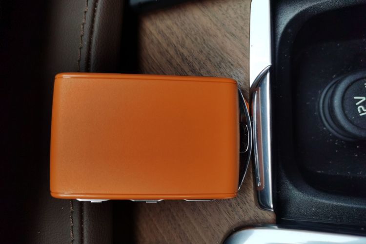 沃尔沃XC90 2023款 B5 智行豪华版 7座中控内饰7001