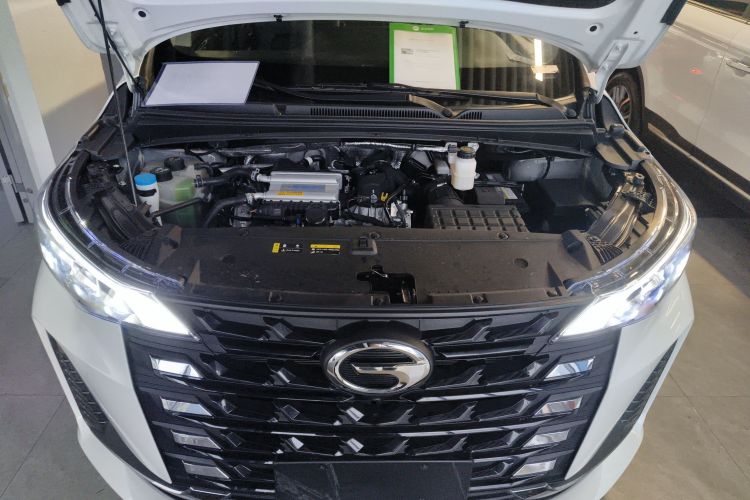 广汽传祺 传祺M6 2023款 PRO 270T DCT尊享版机舱底盘24