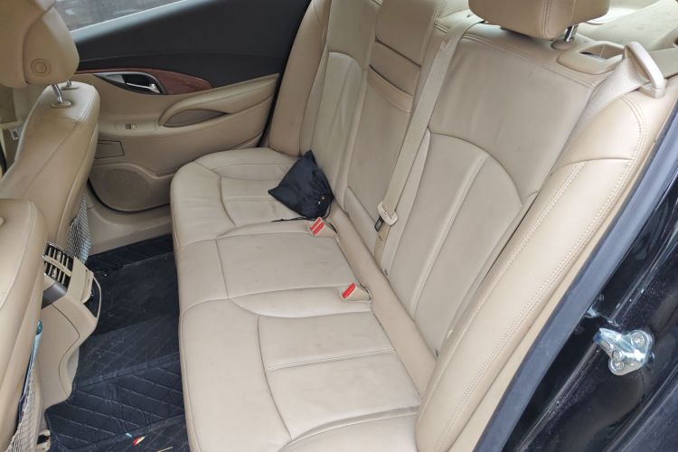 别克 君越 2012款 2.4L SIDI豪雅版中控内饰7004