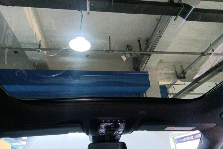 奔驰GLA 2022款 GLA 220 4MATIC中控内饰22