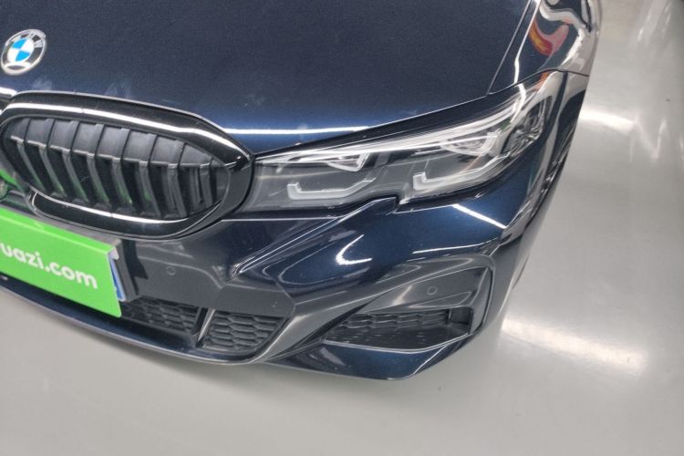 宝马3系 2022款 325i M运动曜夜套装局部细节36