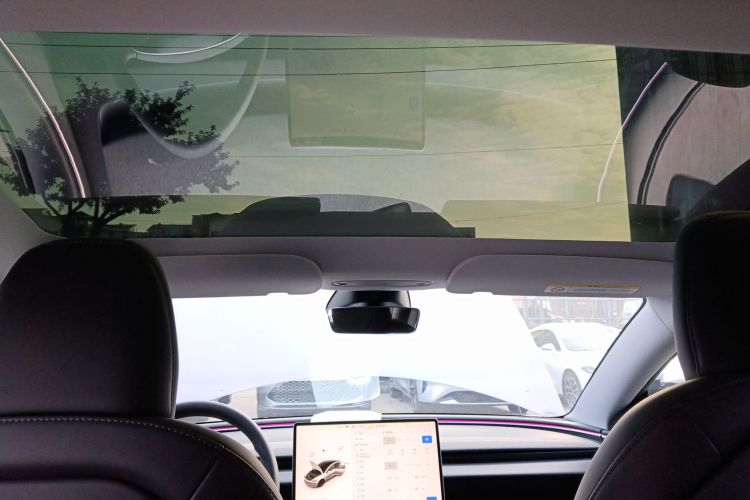 特斯拉 Model 3 2023款 后轮驱动版局部细节22