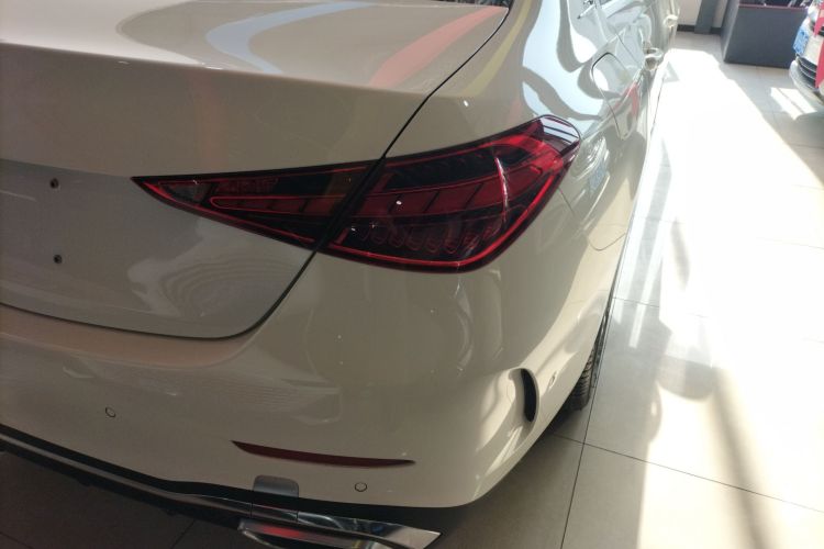 奔驰C级 2022款 C 200 L 运动版车身外观6003
