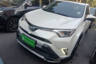 丰田 RAV4荣放 2019款 2.0L CVT两驱舒适版 国VI