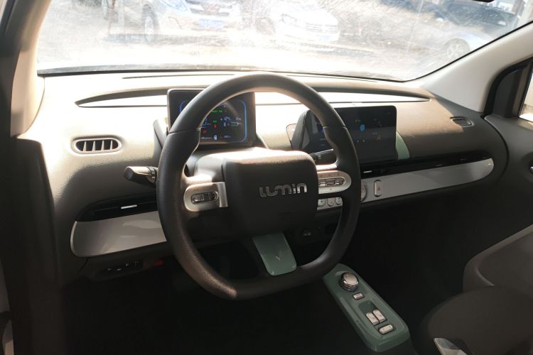 长安启源 长安Lumin 2023款 205km 香沁款中控内饰12