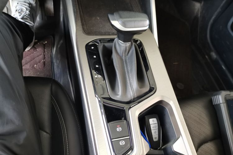 吉利汽车 帝豪 2022款 第4代 1.5L CVT尊贵型局部细节18