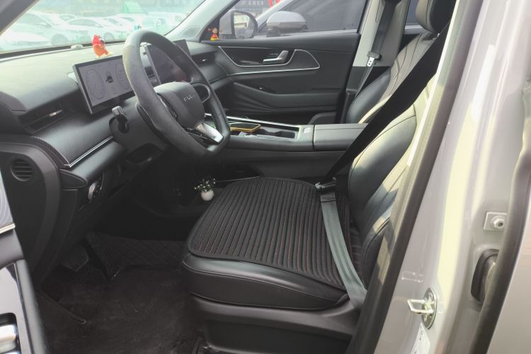 奇瑞 风云T9 2024款 120 长续航版标准型 5座 三元锂中控内饰19