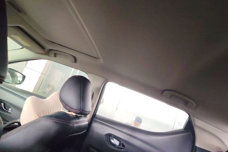 日产 蓝鸟 2016款 1.6L CVT智酷版中控内饰22