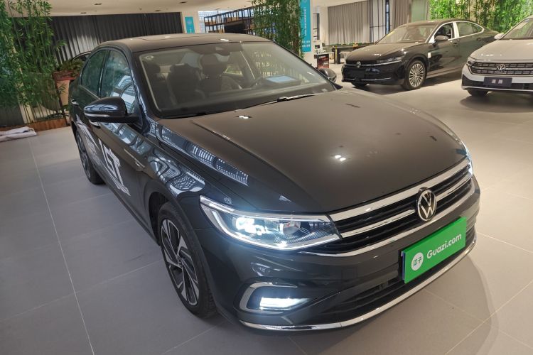 大众 宝来 2023款 300TSI DSG尊行版车身外观3