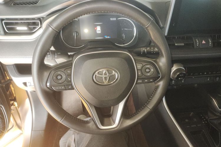 丰田 RAV4荣放 2022款 2.0L CVT两驱风尚Plus版中控内饰13