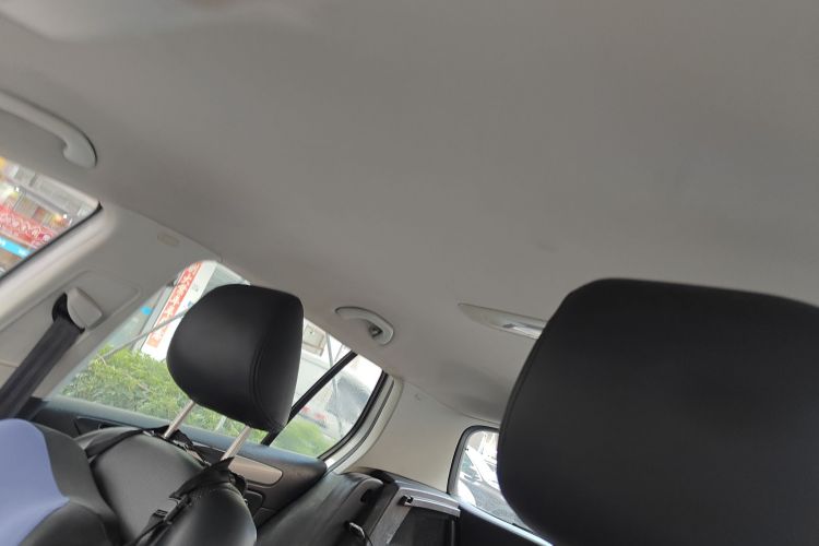 大众 高尔夫 2012款 1.6 自动时尚型中控内饰22