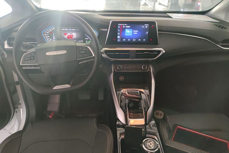 上汽大通MAXUS EUNIQ 5 2020款 1.3T PLUG IN 精英版中控内饰7002