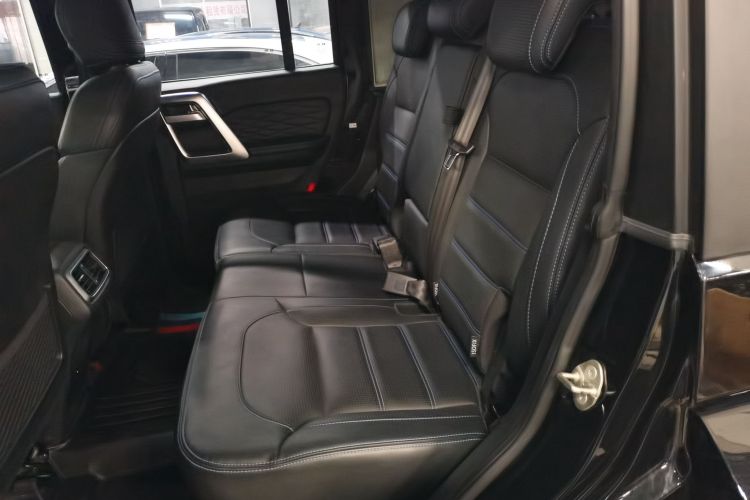 北京越野 北京BJ40 2020款 2.0T 自动四驱城市猎人版侠客型中控内饰21