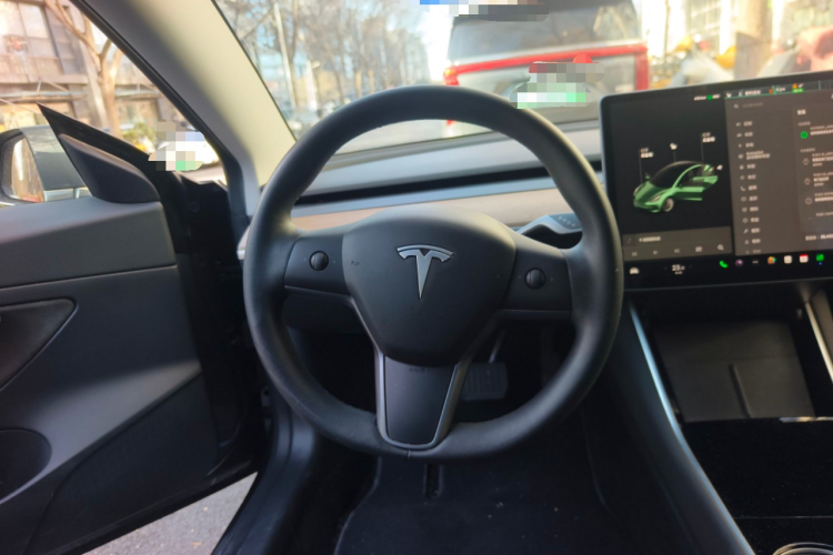 特斯拉 Model 3 2020款 改款 长续航后轮驱动版中控内饰13