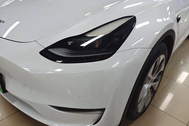 特斯拉 Model Y 2021款 标准续航后驱版局部细节36