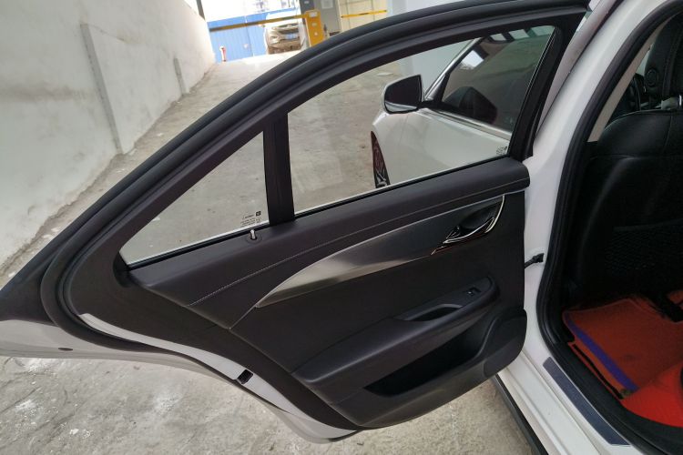 凯迪拉克ATS-L 2017款 28T 技术型中控内饰7008