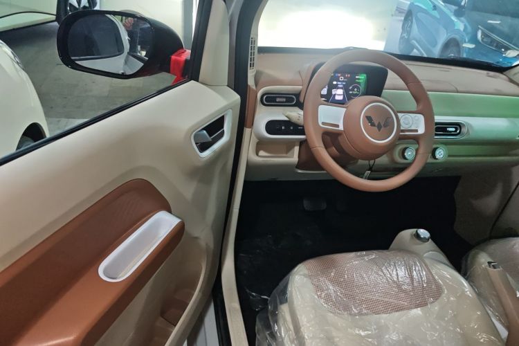 五菱汽车 宏光MINIEV 2024款 第三代 215km 青春版中控内饰20