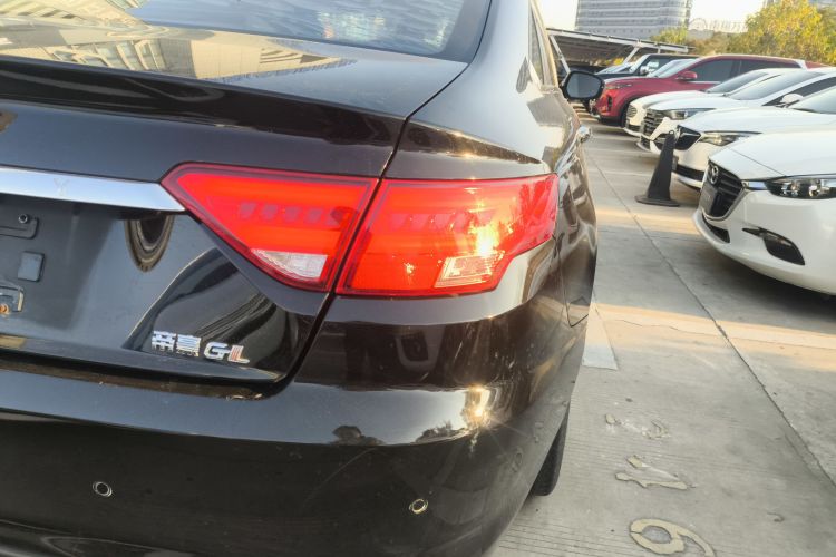 吉利汽车 帝豪GL 2017款 1.8L DCT精英型车身外观9