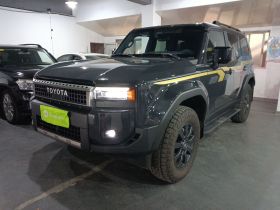 丰田 普拉多 2024款 2.4T 悍野WX版 6座