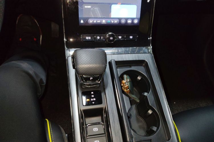 荣威RX5 2021款 PLUS 330TGI 自动国潮智臻版局部细节18