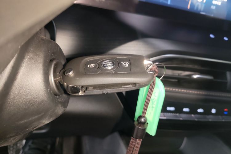 别克 威朗 2023款 Pro 乐享版中控内饰11