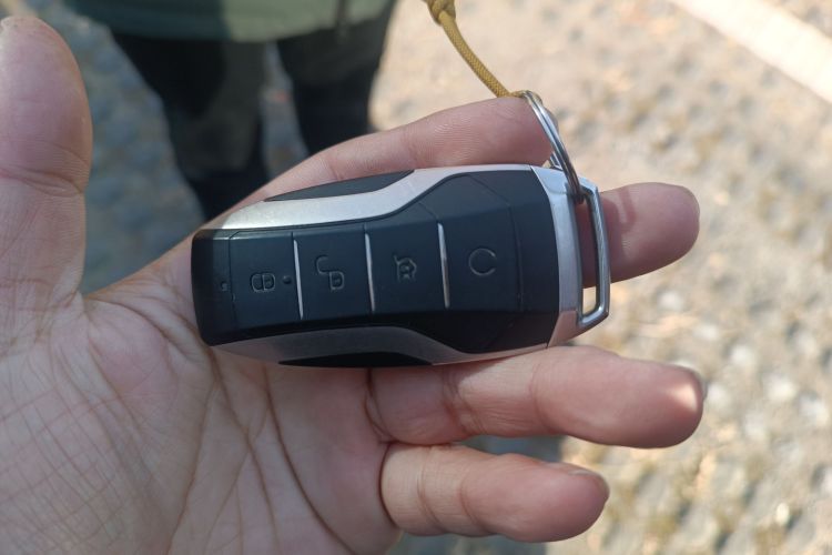 比亚迪 宋Pro新能源 2019款 EV 高功率高续航版旗舰型中控内饰7001