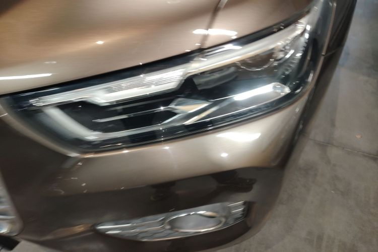 哈弗H6 2017款 红标 2.0T 自动两驱智尚型局部细节36