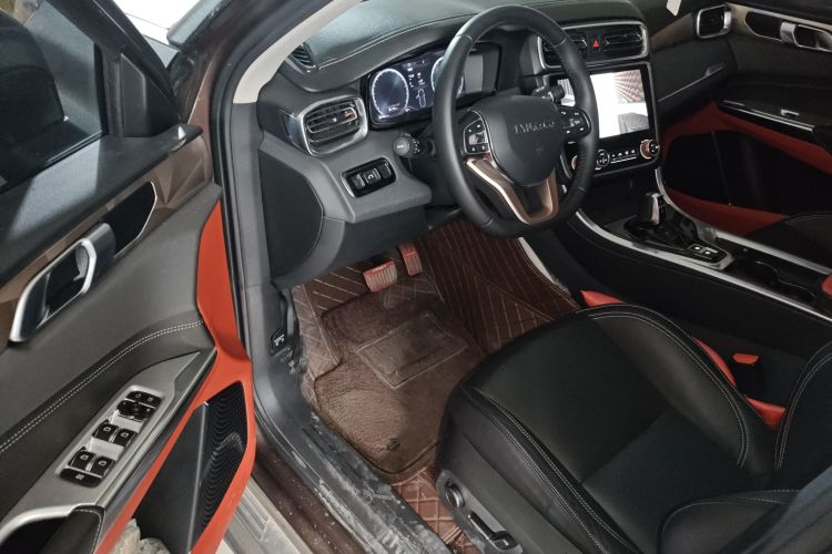 领克01 2017款 2.0T 两驱型Pro版中控内饰20