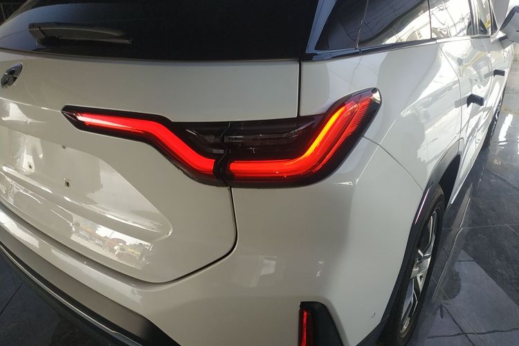 蔚来ES6 2020款 455KM 运动版车身外观6006