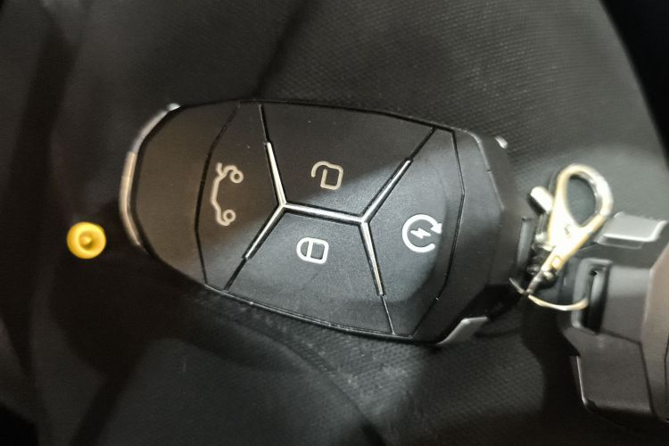 领克01 2019款 2.0T 两驱耀Pro版 国VI中控内饰11