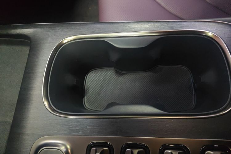 小米汽车 小米SU7 2024款 后驱超长续航高阶智驾Pro版中控内饰7001